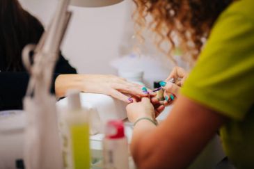 best-nail-salons-in-new-york-city